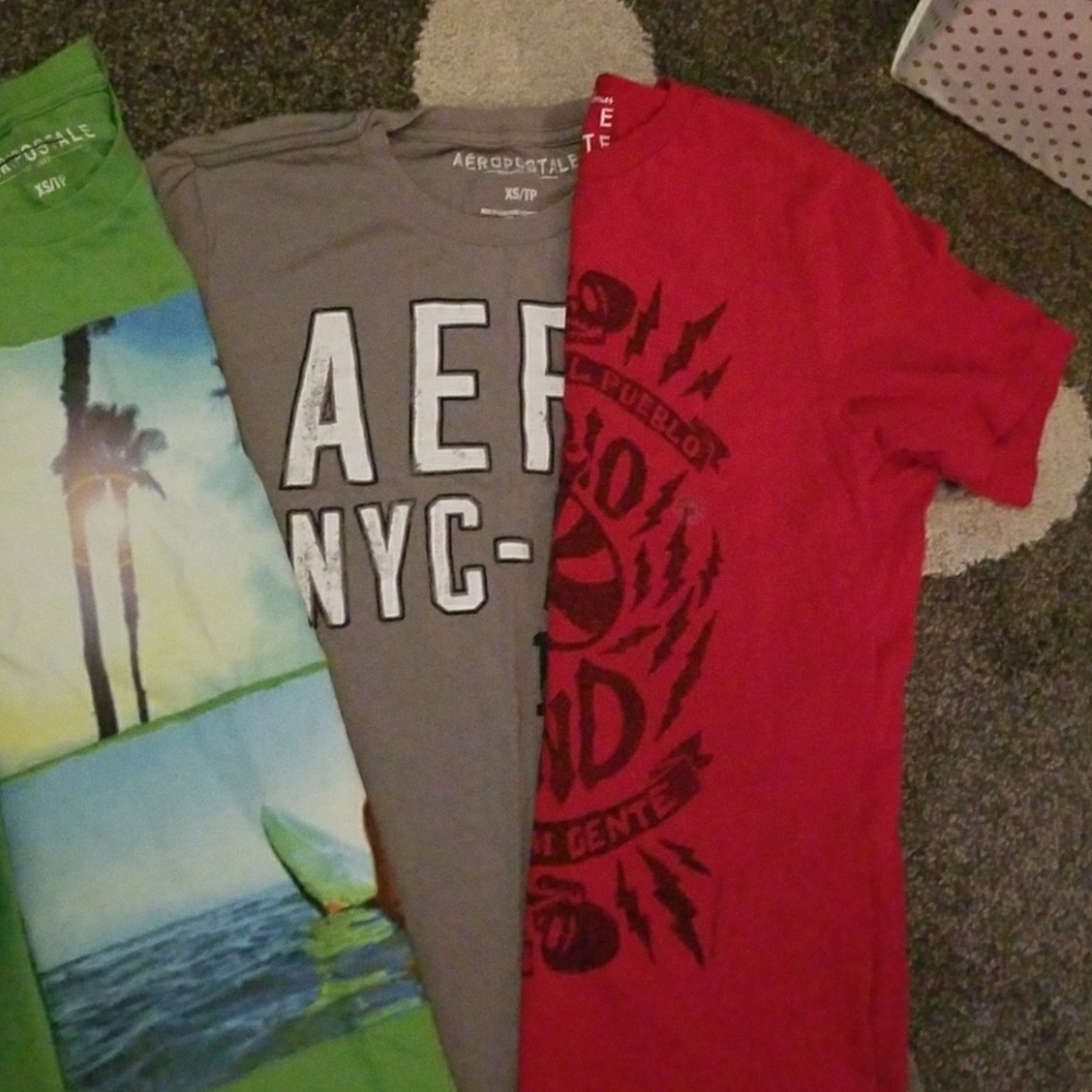 3 NWOT Aeropostale and Free State t shirts